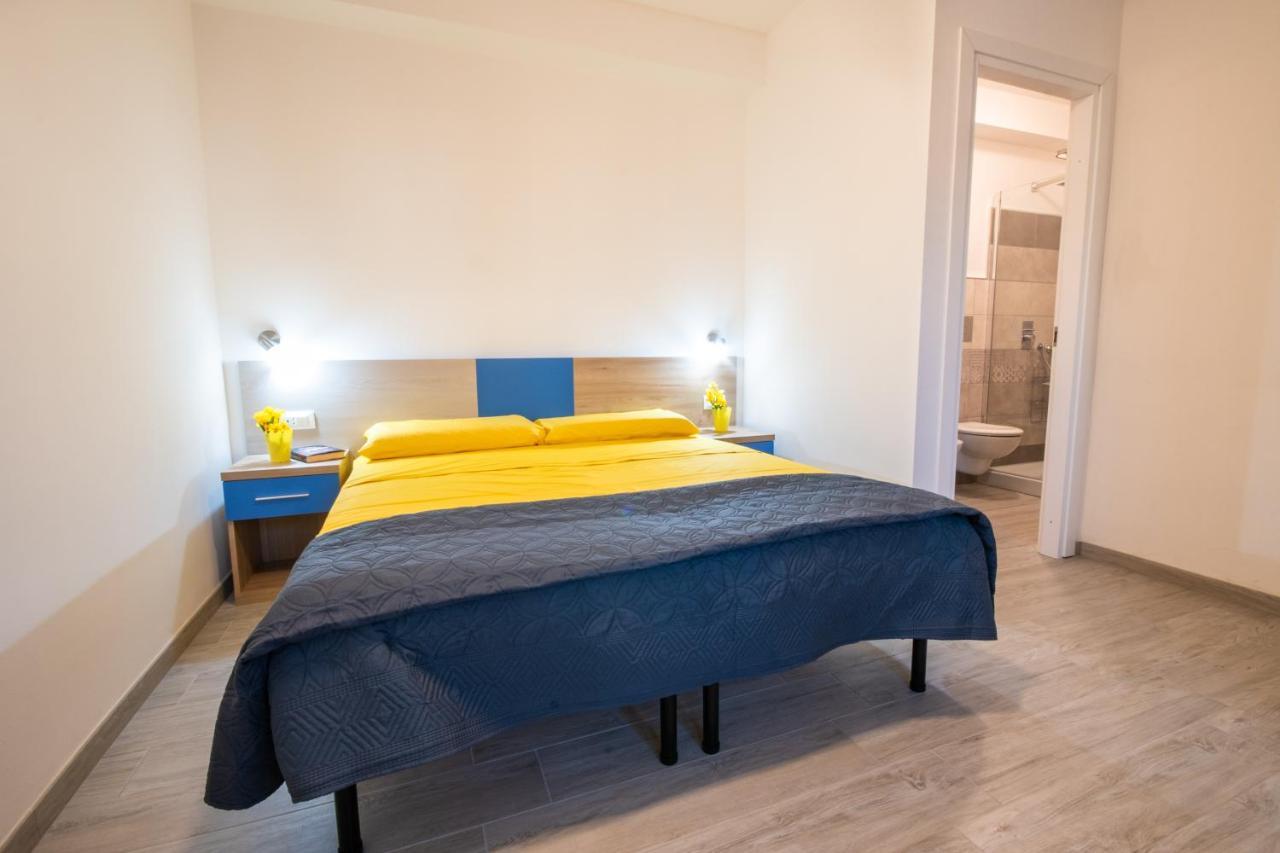 Bed & Blu Hotel La Caletta Exterior photo